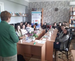O sesiune de informare privind angajarea part-time şi sezonieră a persoanelor sub 18 ani