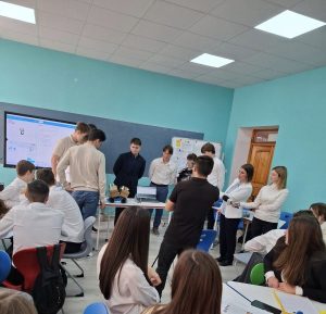 Seminarul profesorilor de geografie: ,,Lecție publică STEAM. Plăcile litosferice și dinamica lor”