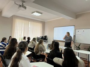 Seminarul profesorilor de educație pentru societate